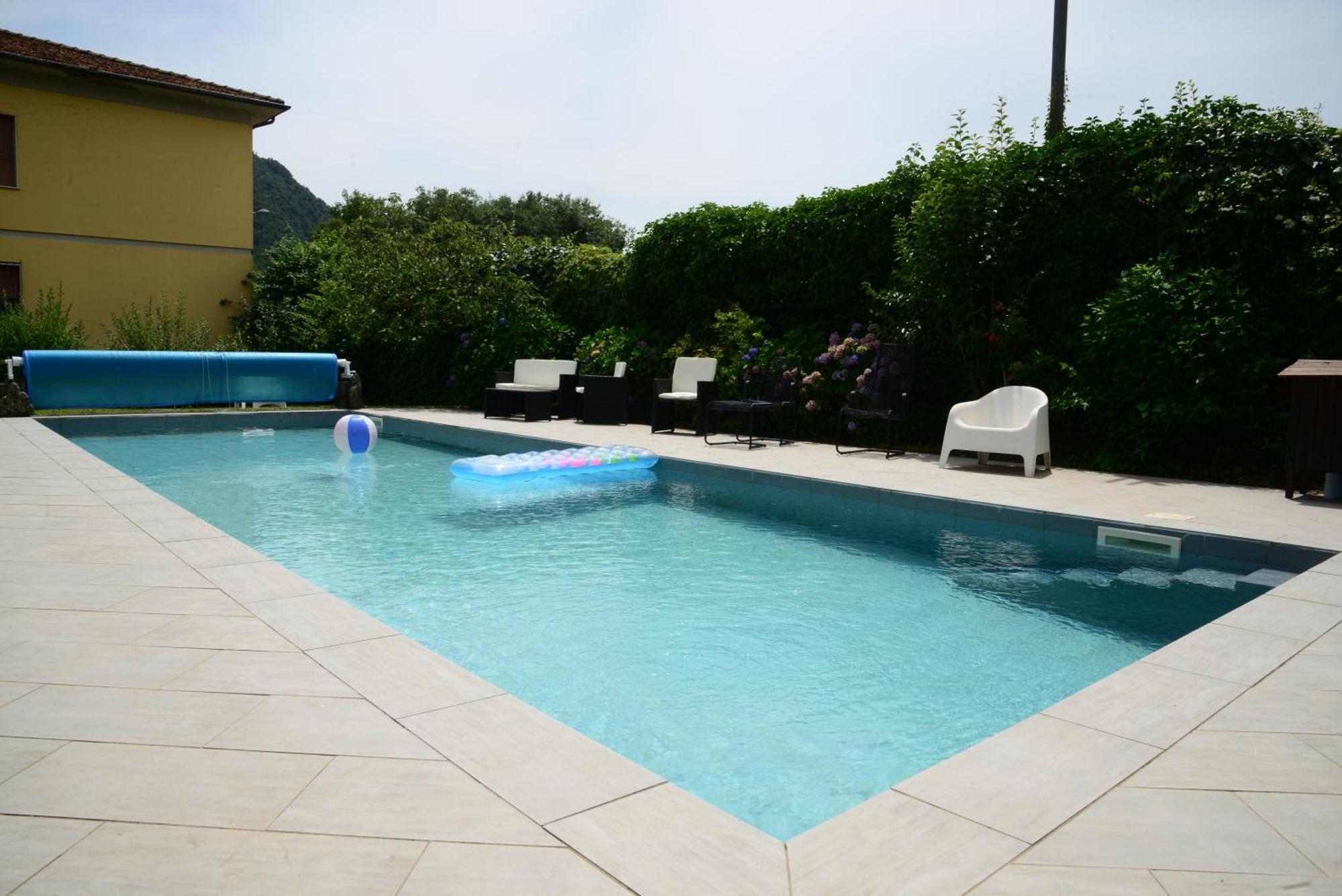Casa Hydrangea Con Piscina E Giardino Сasa de vacaciones Bagni di Lucca